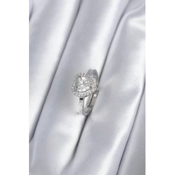 Pirinç Gümüş Renk Zirkon Taşlı Kalp Charm Model Kadın Yüzük