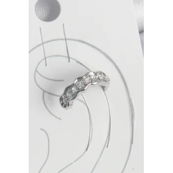 Pirinç Gümüş Renk Zirkon Taşlı Kıkırdak Model Kadın Küpe