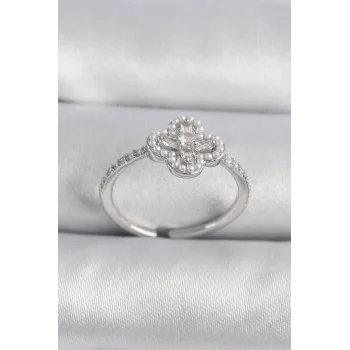 Pirinç Gümüş Renk Zirkon Taşlı Yonca Model İnci Detay Kadın Yüzük