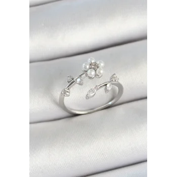 Pirinç İnci Detaylı Papatya Figürlü Zirkon Taşlı Gümüş Renk Ayarlanabilir Kadın Yüzük