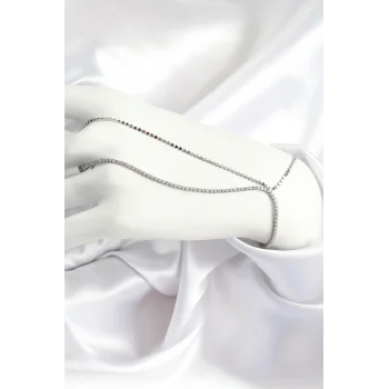 Pirinç Zirkon Taşlı Ezme Zincir Model Gümüş Renk Kadın Şahmeran