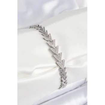 Pirinç Zirkon Taşlı Sıralı Ok Model Gümüş Renk Kadın Bileklik
