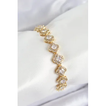 Pirinç Zirkon Taşlı Yonca Baget Model Gold Renk VIP Seri Kadın Bileklik