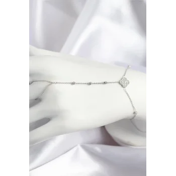 Pirinç Zirkon Taşlı Yonca Model Gümüş Renk Şahmeran