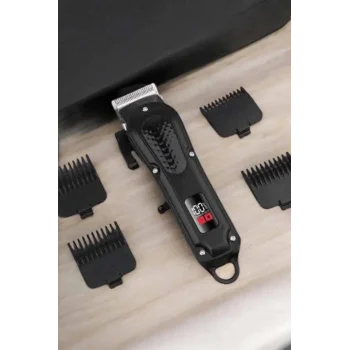Suya Dayanıklı Tıraş Makinesi Keskin lı Dijital Göstergeli Şarjlı