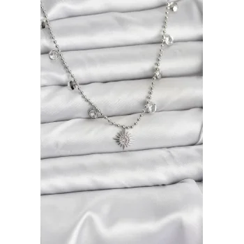 Zirkon Taşlı Kutup Yıldızı Model Pirinç Gümüş Renk Kadın Kolye