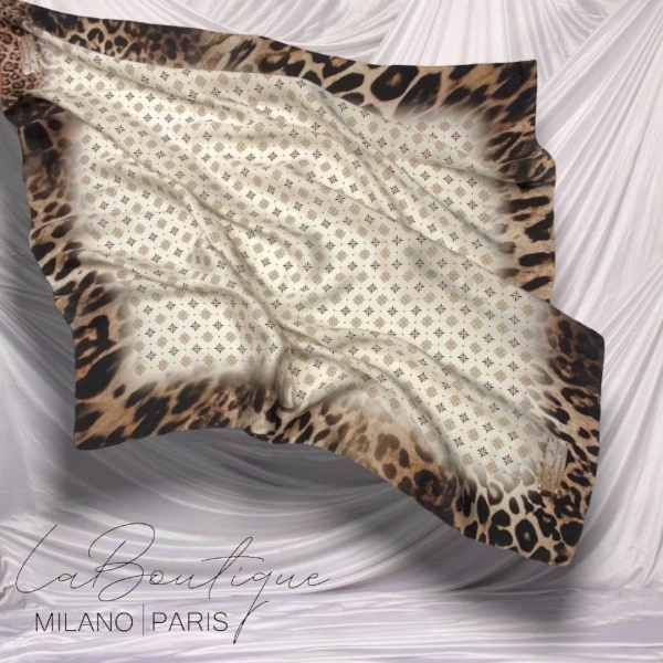 1623 Sura İpek - 01 - 90x90