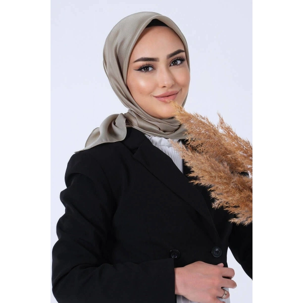 V-47 Kristal Saten Eşarp