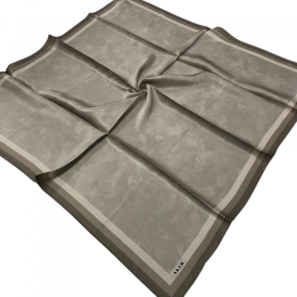 Aker Kum Beji Bulut Desenli Taşlanmış Saten İpek Eşarp