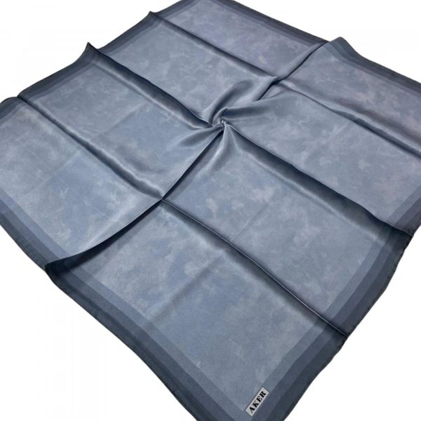 Aker İndigo Bulut Desenli Taşlanmış Saten İpek Eşarp