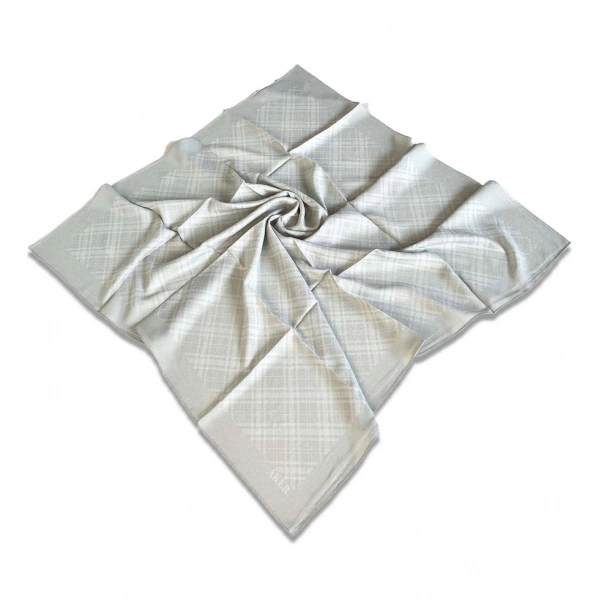 Açık Gri Ekose Eşarp