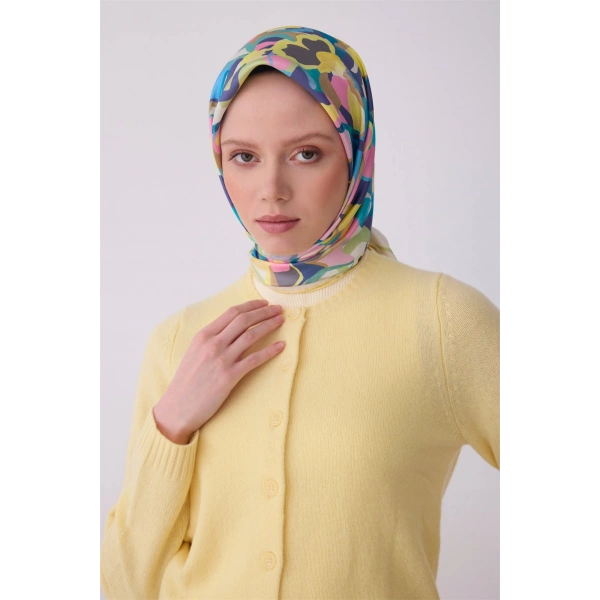 Sarı Çiçek Desen %100 Twill İpek Eşarp