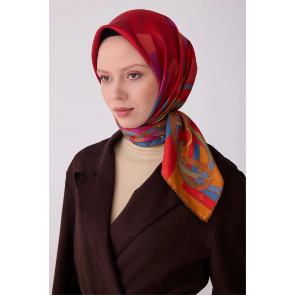 Bordo Obje Desen %100 Twill İpek Eşarp
