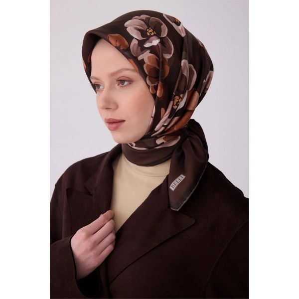 Acı Kahve Çiçek Desen %100 Twill İpek Eşarp