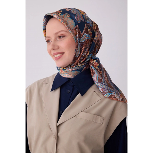 Lacivert Etnik Desen %100 Twill İpek Eşarp