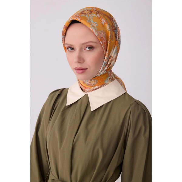 Sarı Etnik Desen %100 Twill İpek Eşarp
