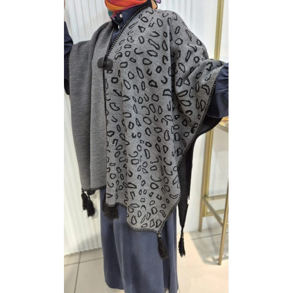 LEOPAR DESEN Püskül Detaylı GRİ Triko Panço