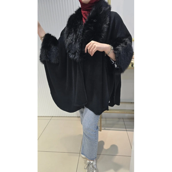 KÜRK YAKALI İTHAL SİYAH TRİKO PANÇO