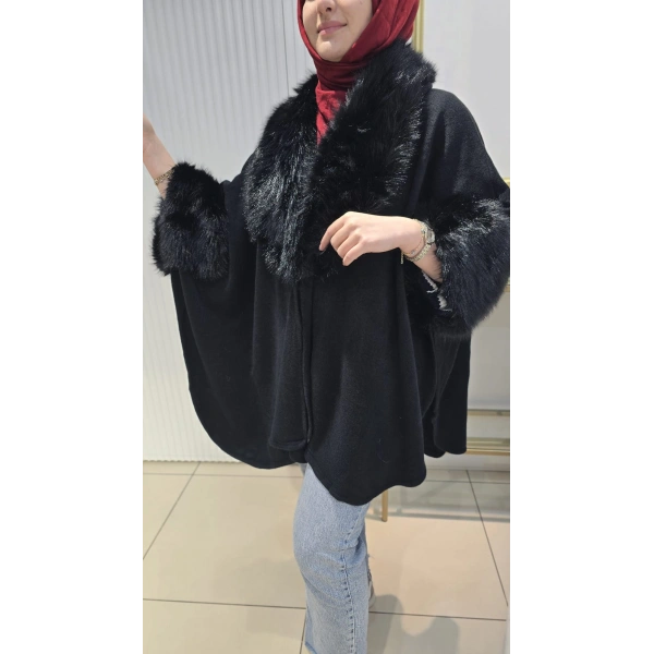 KÜRK YAKALI İTHAL SİYAH TRİKO PANÇO