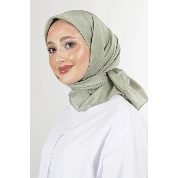 Çağla Brisa Vual Eşarp