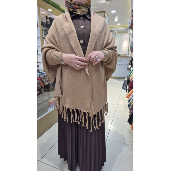 KOLLU TRİKO HIRKA PANÇO TABA