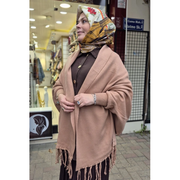 KOLLU TRİKO HIRKA PANÇO TABA