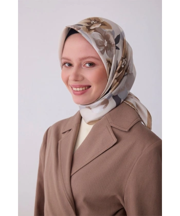 Bej Çiçek Desen %100 Twill İpek Eşarp