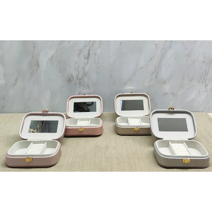 15x15 cm Makyaj Ve Takı Kutusu