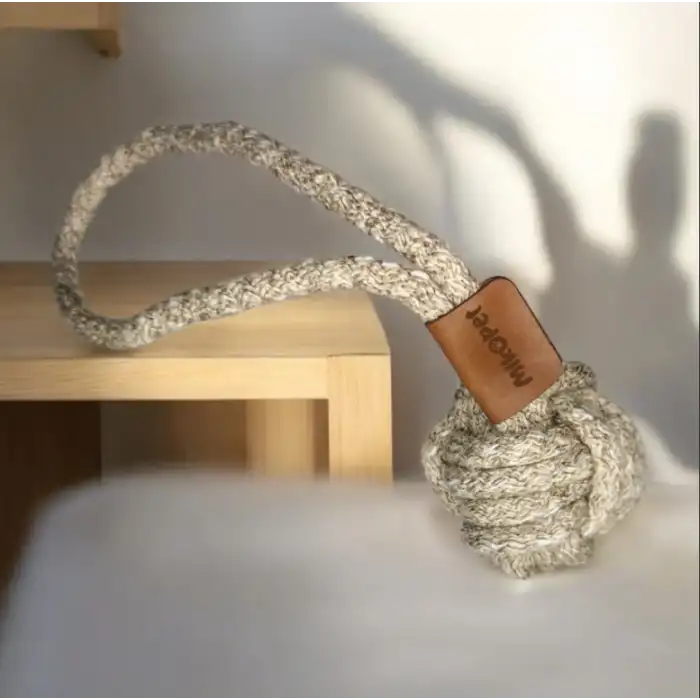 3E Grup Köpek Oyun Topu