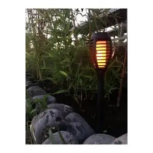 Solar Alev Efektli Bahçe Lambası