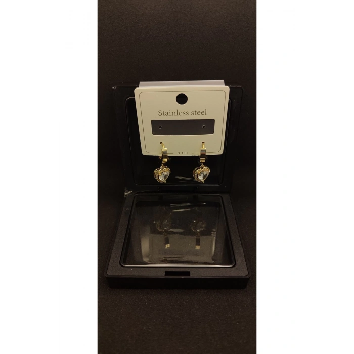 Gold Paslanmaz Çelik Kalp Detaylı Küpe Seti – Şık özel kutu hediye
