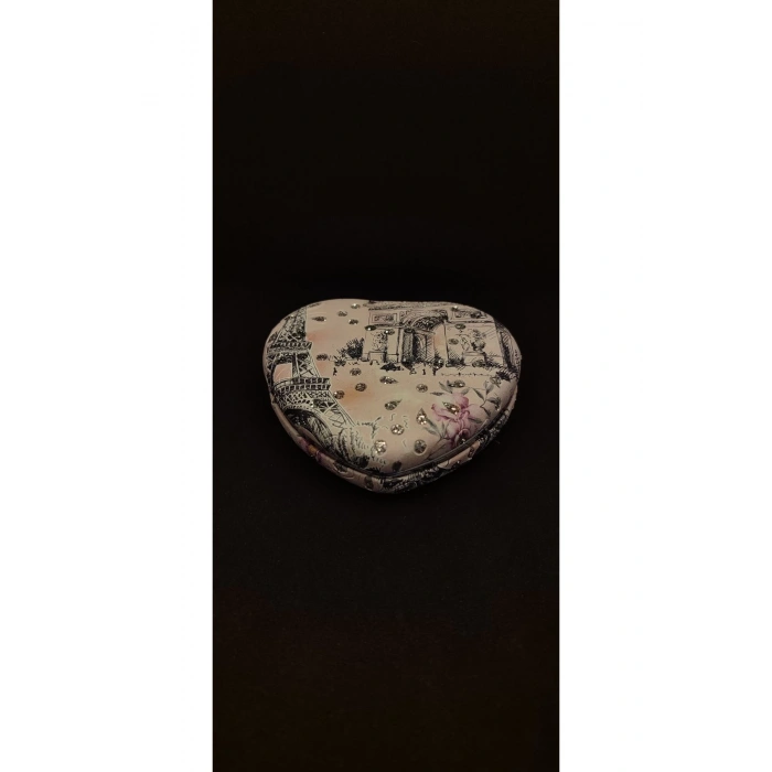 Kalp Desenli Makyaj aynası