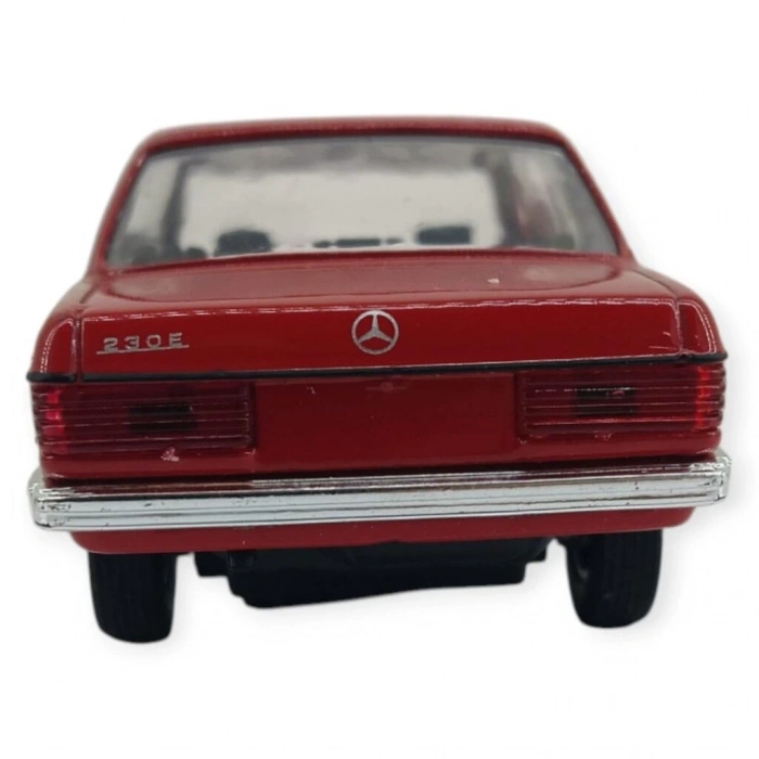 Çek Bırak Araba 1:32 Mercedes Benz W123 - 43686 - KIRMIZI