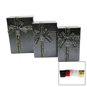 3 LÜ DİKDÖRTGEN DERİ DESENLİ HEDİYE KUTUSU (5250)