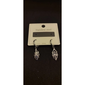 stainless steel yaprak desenli paslanmaz çelik küpe