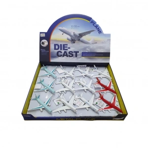 Çek Bırak Işıklı Sesli Yolcu Uçak 15 Cm - 777-2