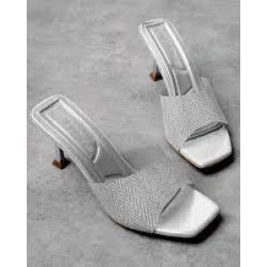 Luart Platin Simli Topuklu Terlik