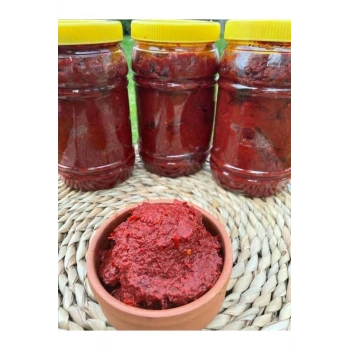 TATLI BİBER SALÇASI 4 KG GÜNEŞTE KURUTULMUŞ