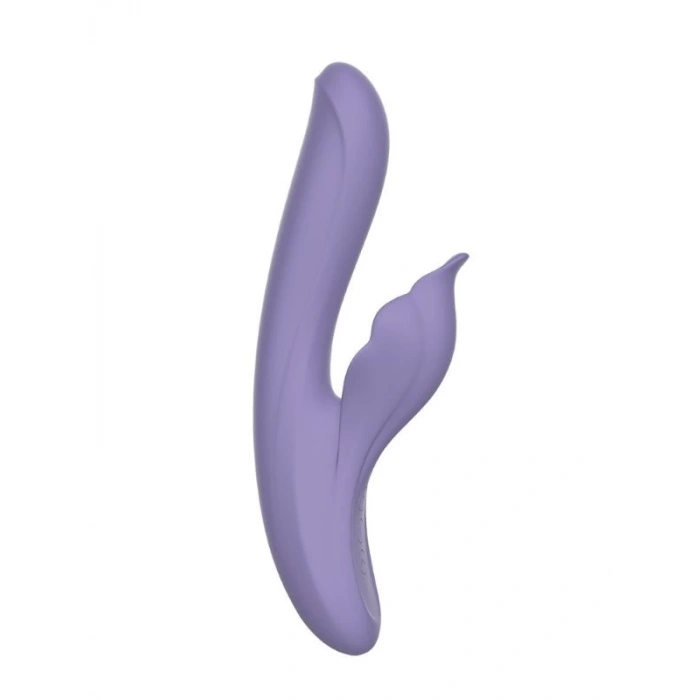 Chisa Kissen Captive