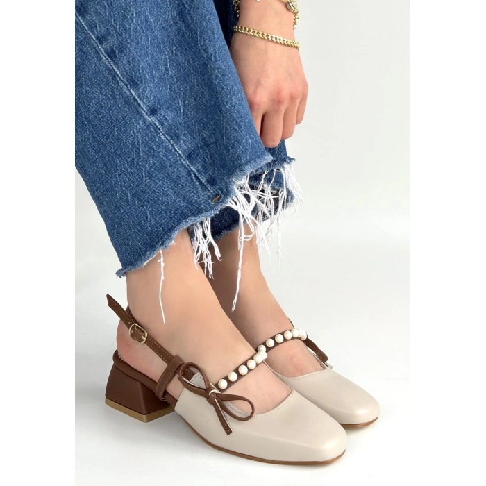 Ceyda Bej Cilt Taba Detaylı Topuklu Ayakkabı