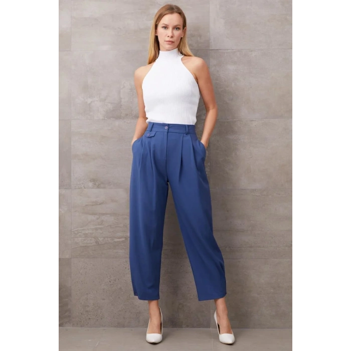 Paçası Düğmeli Yüksek Bel Pantolon