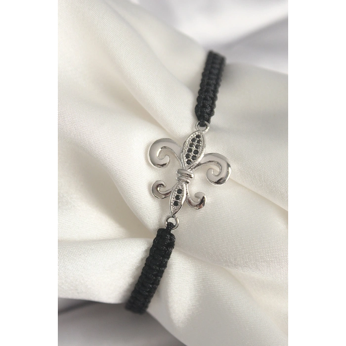 Pirinç Gümüş Renk Zirkon Taş İşlemeli Zambak Model Asansörlü Makrome Model Kadın Bileklik - TJ-BB6806