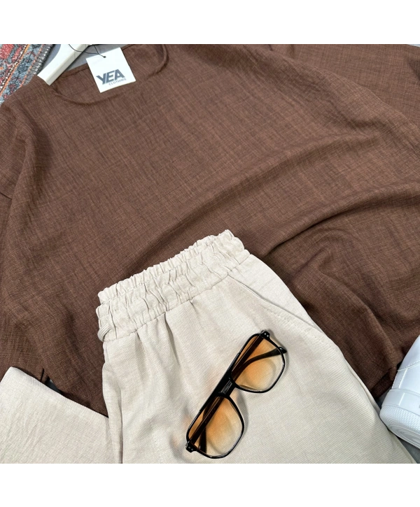 Erkek Kahverengi Oversize Bisiklet Yaka T-shirt & Bej Pantolon Takım