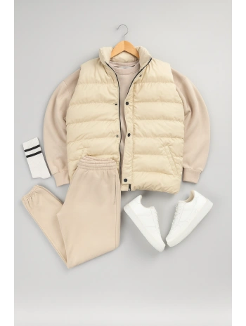 Bej Şişme Yelek & Bej Bisiklet Yaka Sweat & Bej Eşofman Altı 3lü Set