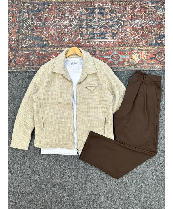 Bej Örme Hasır Kumaş Ceket & Kahverengi Pileli Kumaş Baggy Pantolon