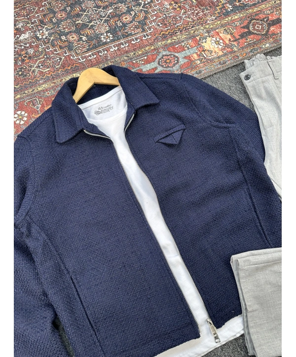 Lacivert Örme Hasır Kumaş Ceket & Gri Pileli Kumaş Baggy Pantolon