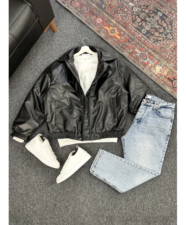 Siyah Deri Oversize Bomber Ceket & Mavi Kar Yıkama Boyfriend Kot Pantolon Kombin