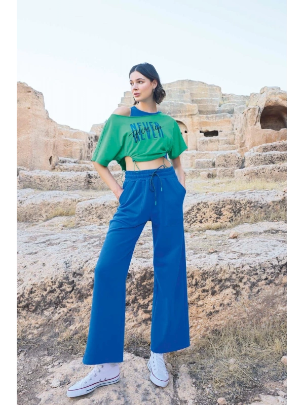 Seraviax Kısa Kollu Never Give Up 3lü Crop Eşofman Takımı