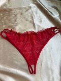 Kadın Kırmızı Dantel Detaylı Zarif Bralet (1Adet)