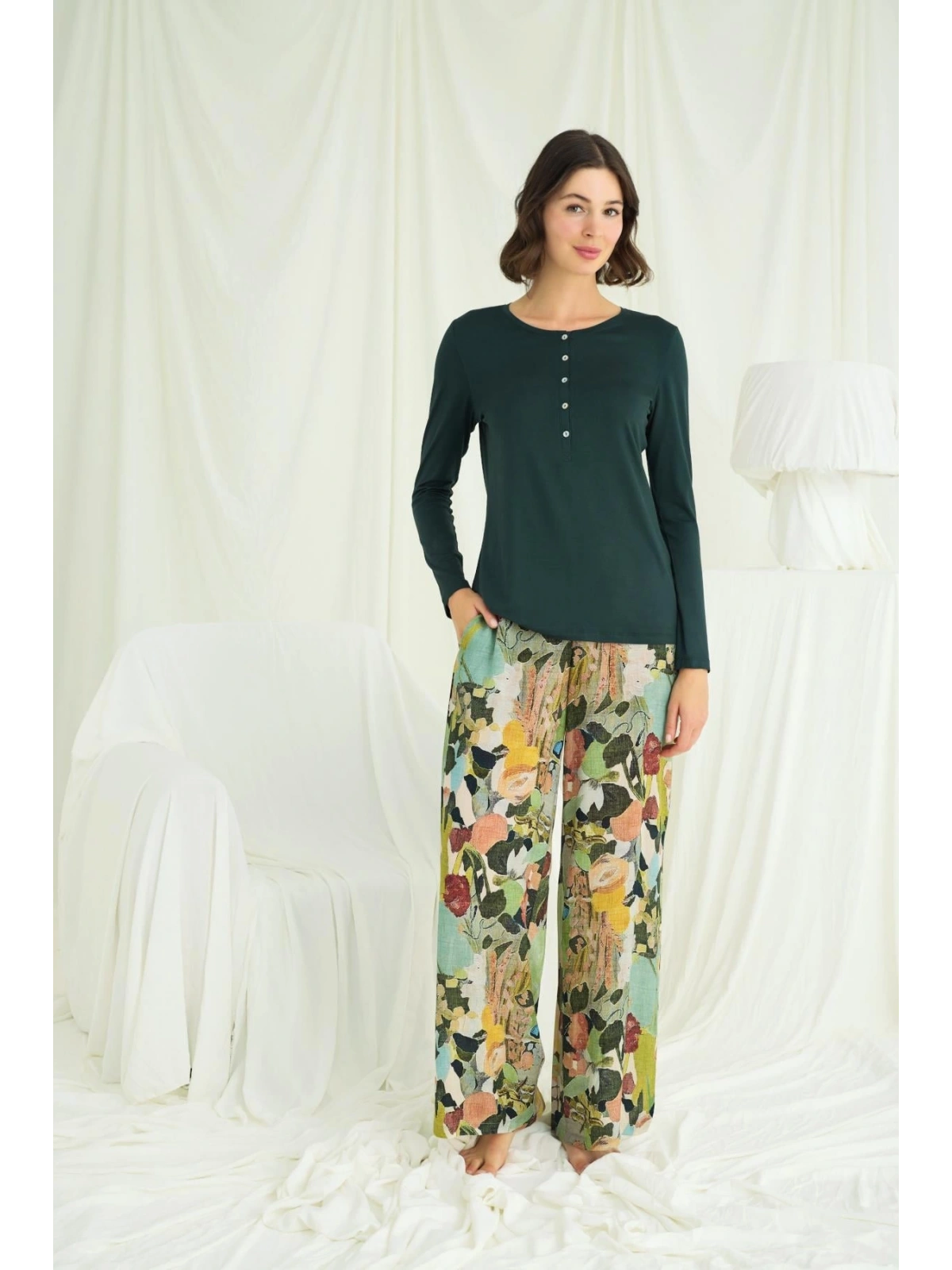 Seraviax Çiçek ve Yaprak Desenli Pijama Takımı